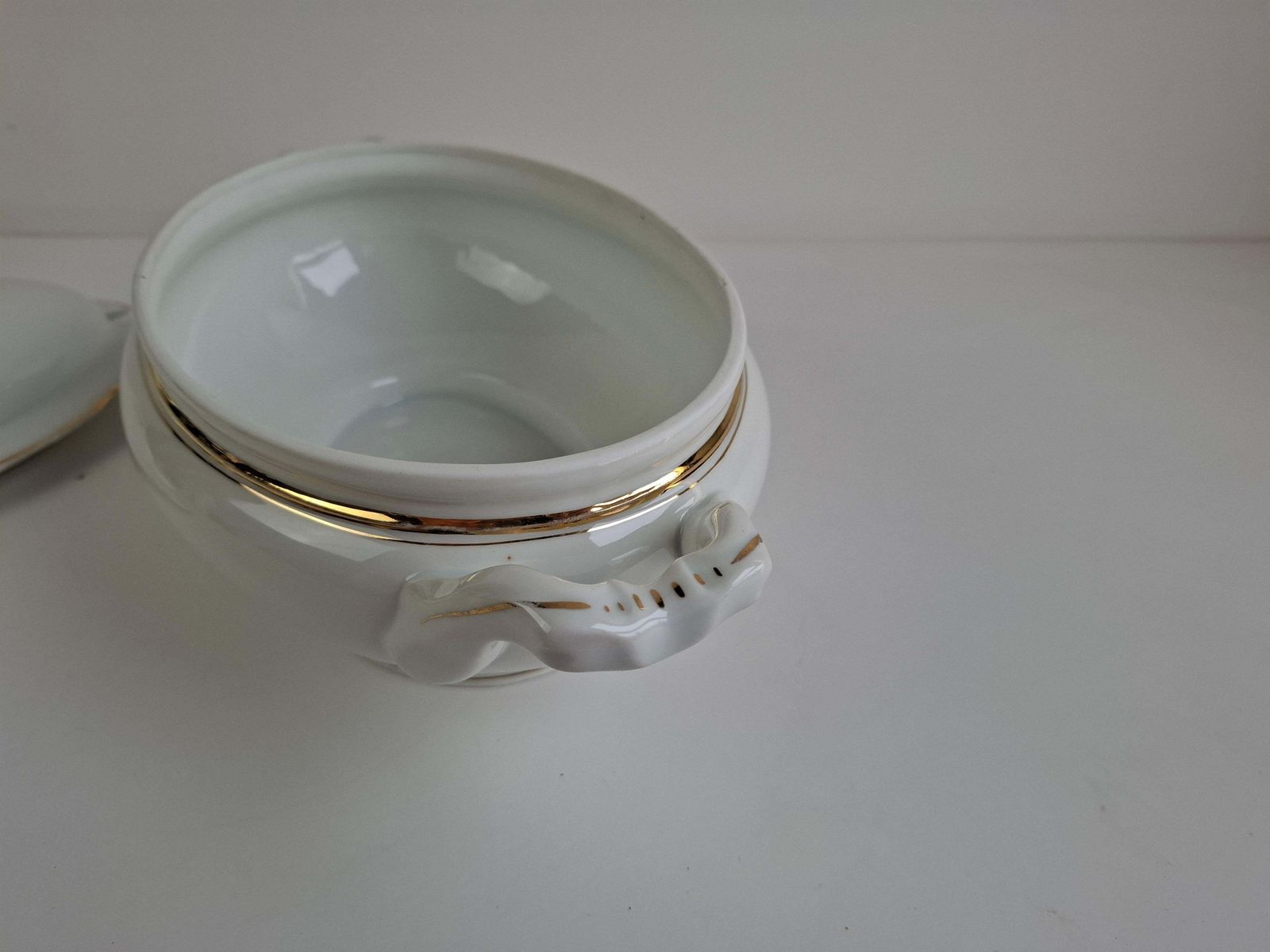 photo furniture 1930s Czechoslovak Art Deco Porcelain Soup Tureen By Duchcov Eduard Eichler