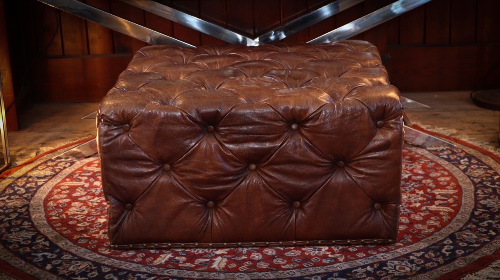 Timothy Oulton Lord Digsby Sqaure Leather Footstool Ottoman Antique Whisky Tan🚚 photo for sale