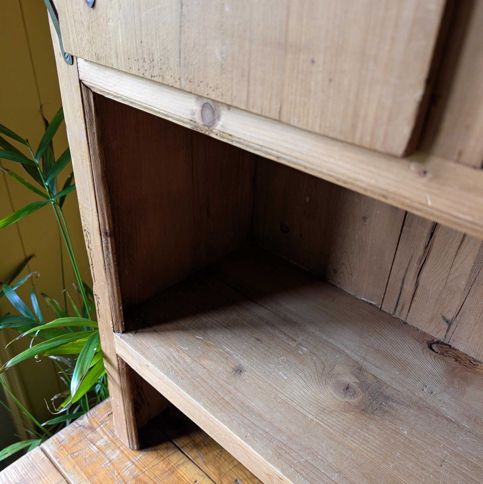 photo furniture Antique French Countertop Shelving Unit