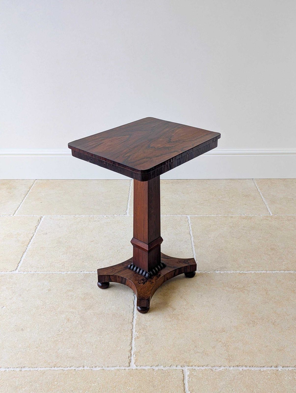 photo furniture Antique Regency Rosewood Pedestal Occasional Table C.1820