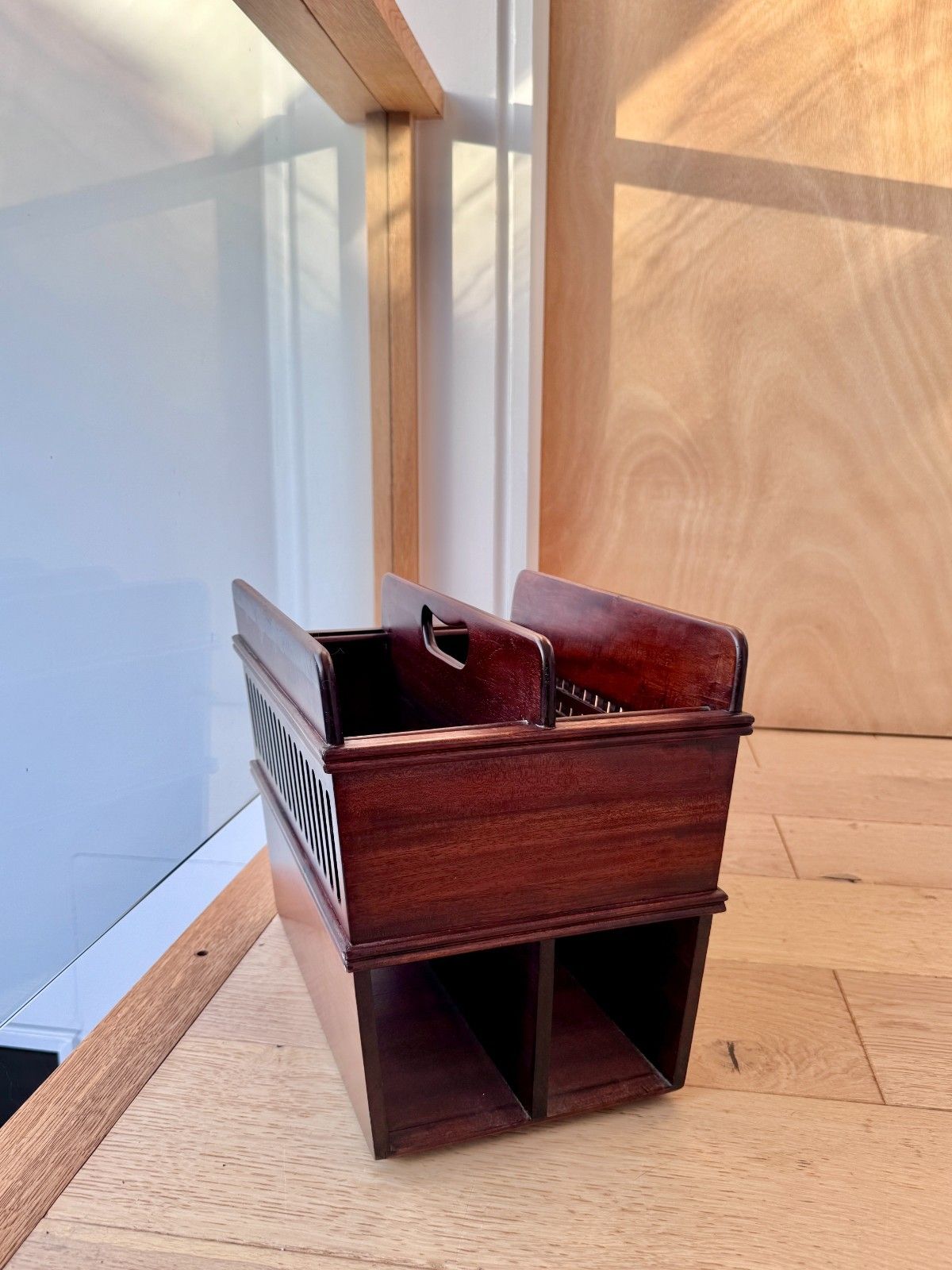 Home Decor Vintage Librasco Mahogany Magazine Rack Made In Indonesia photo
