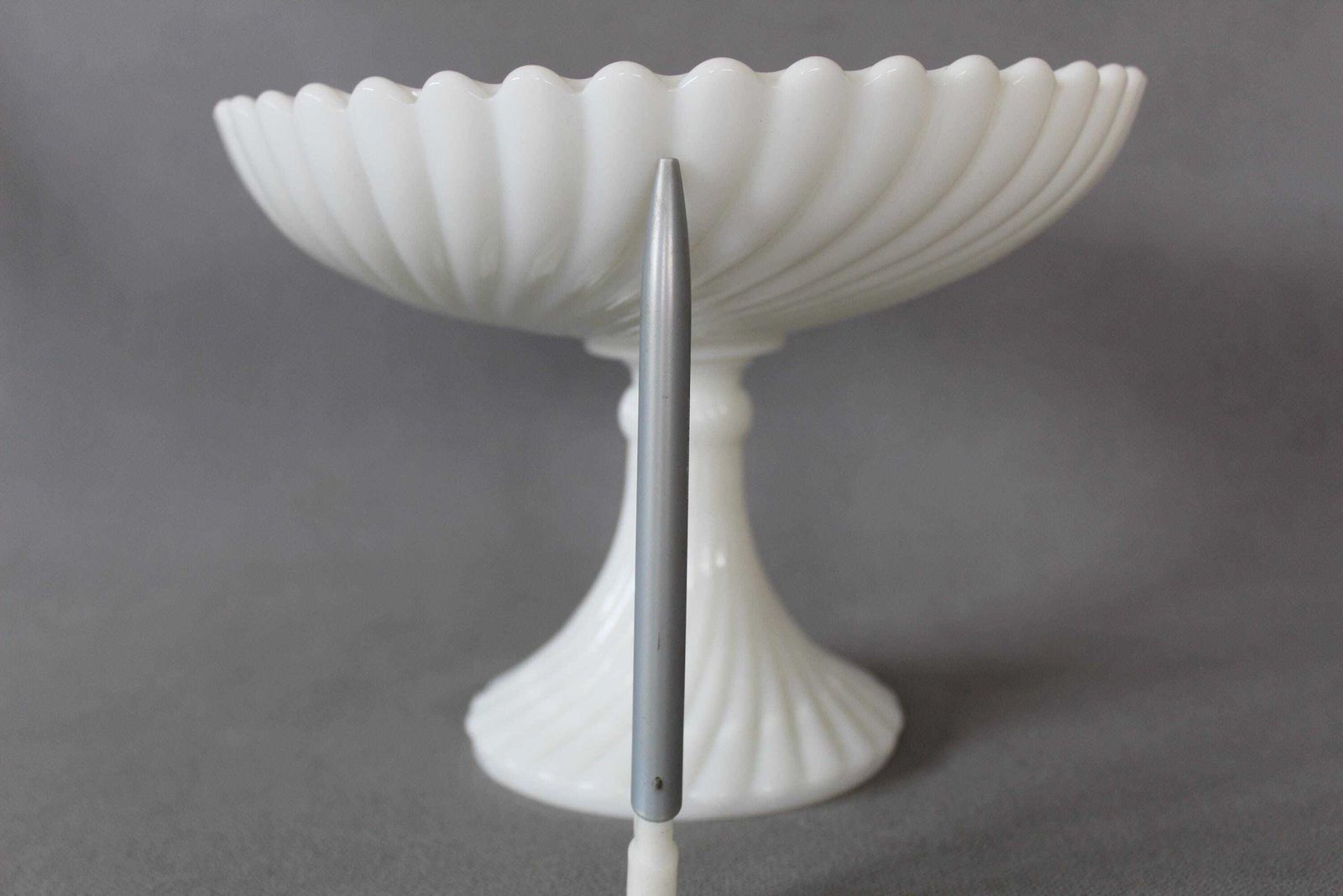 Large Vintage White Opaline Glass Compotier, Pedestal Bowl, Swirl Pattern, Scallop Edge, Pedestal Base, Large Opening, Pressed Glass photo Home Decor