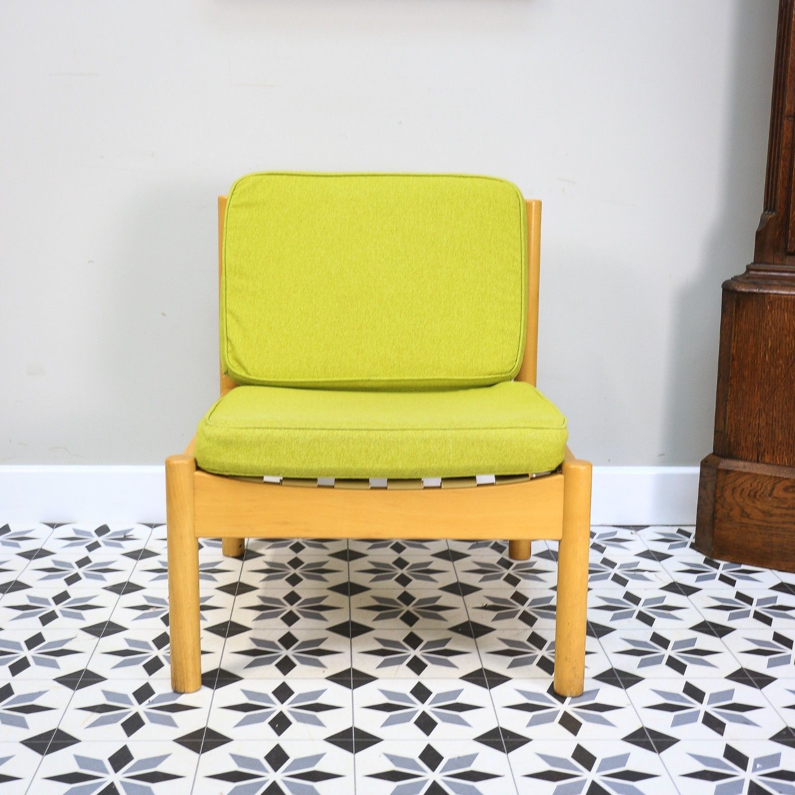 Ercol 747 Modular Lounge Chairs Set Of 2 In Lime Green. photo for sale