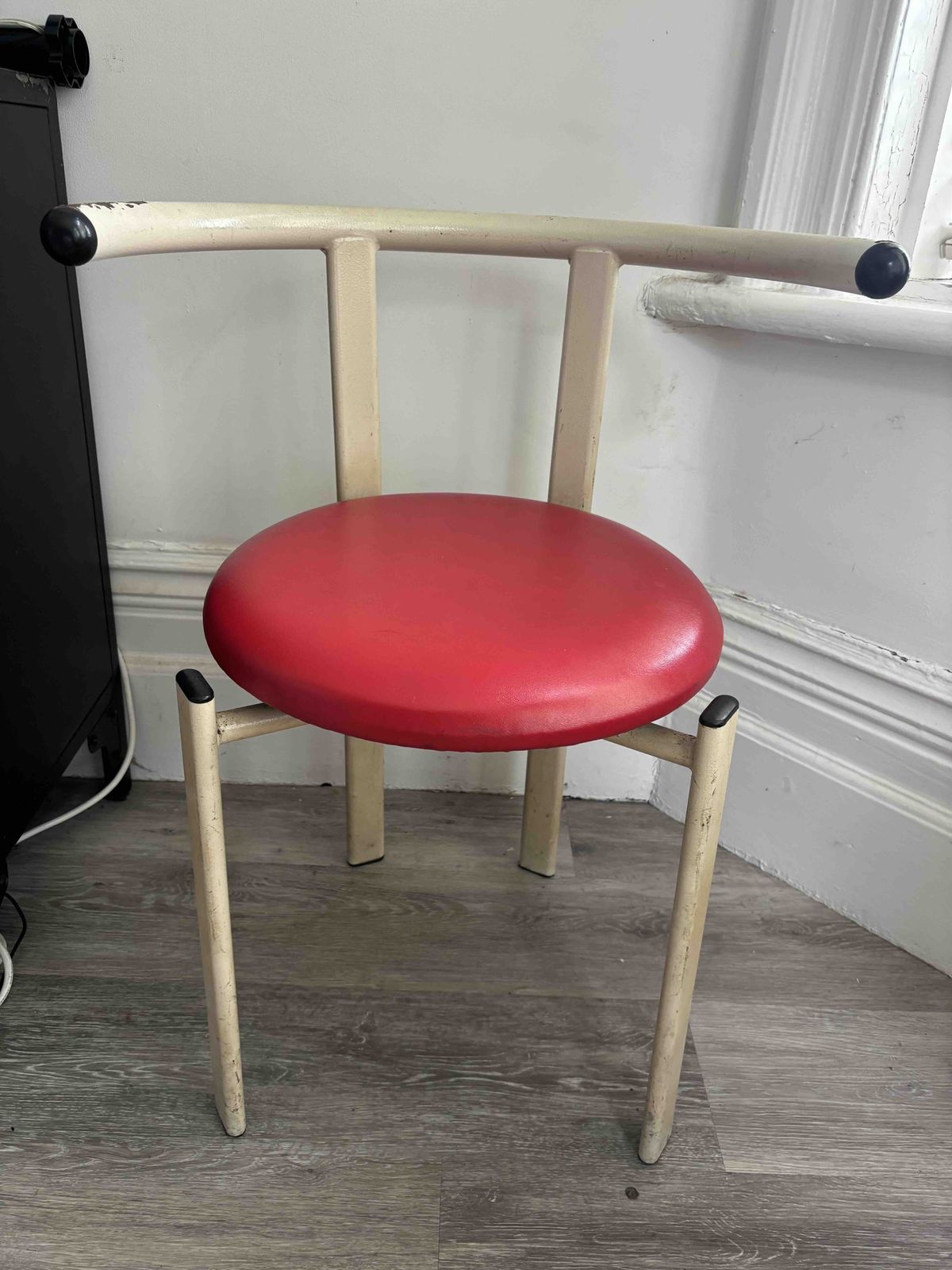 Memphis Style 1980s Tubular Metal And Leather Chair photo for sale
