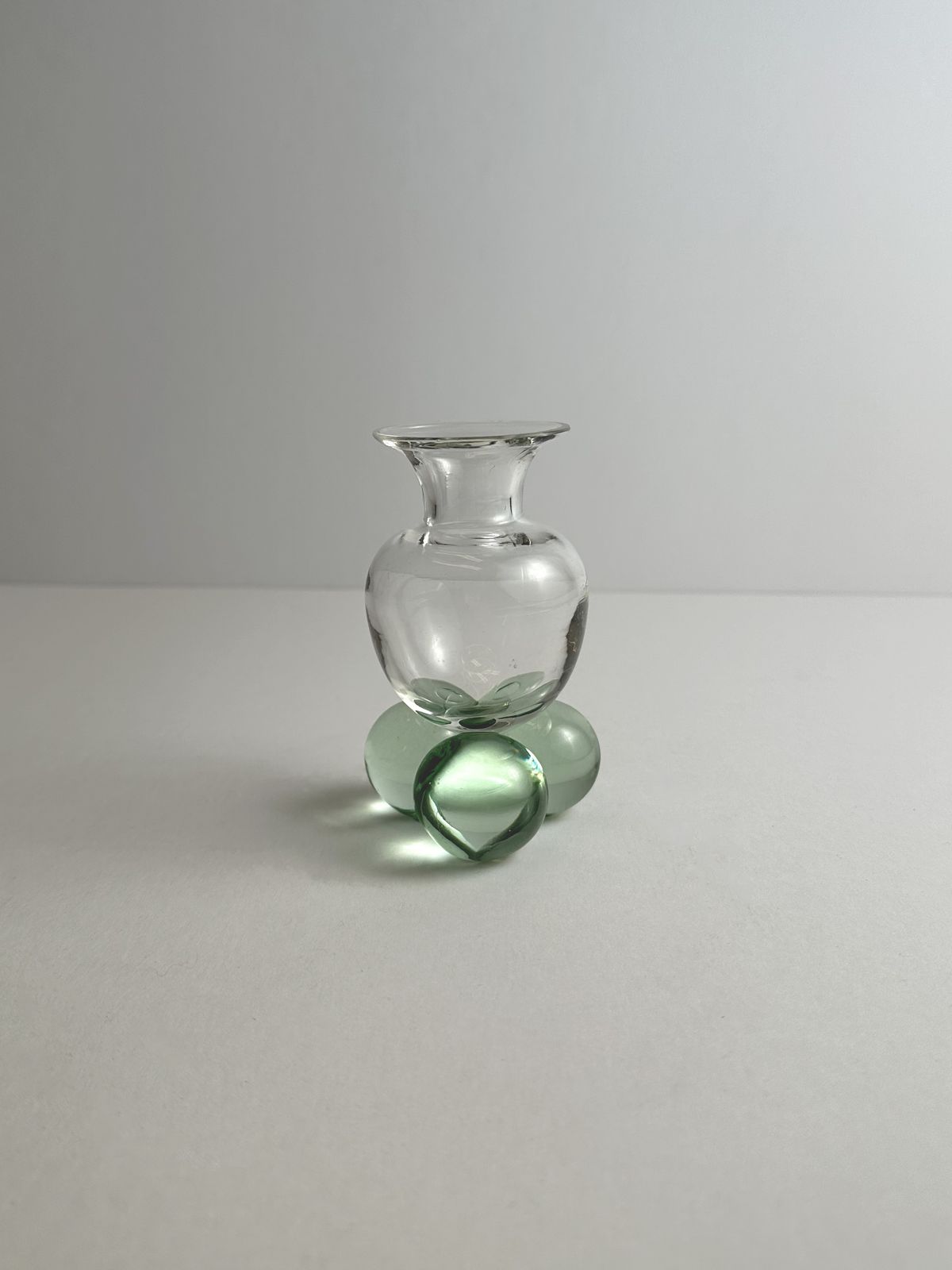 photo furniture Harrach Soap Bubble Bud Vase, Antique Bohemian Czech Glass, Circa 1900
