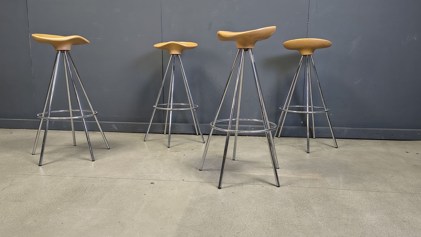 Set Of Jamaica Swivel Bar Stools By Pepe Cortès For Bd Barcelona, 1990s photo 850.0