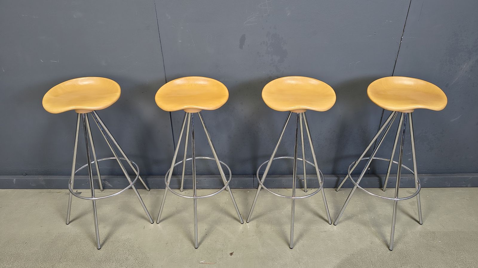 photo vinterior Set Of Jamaica Swivel Bar Stools By Pepe Cortès For Bd Barcelona, 1990s