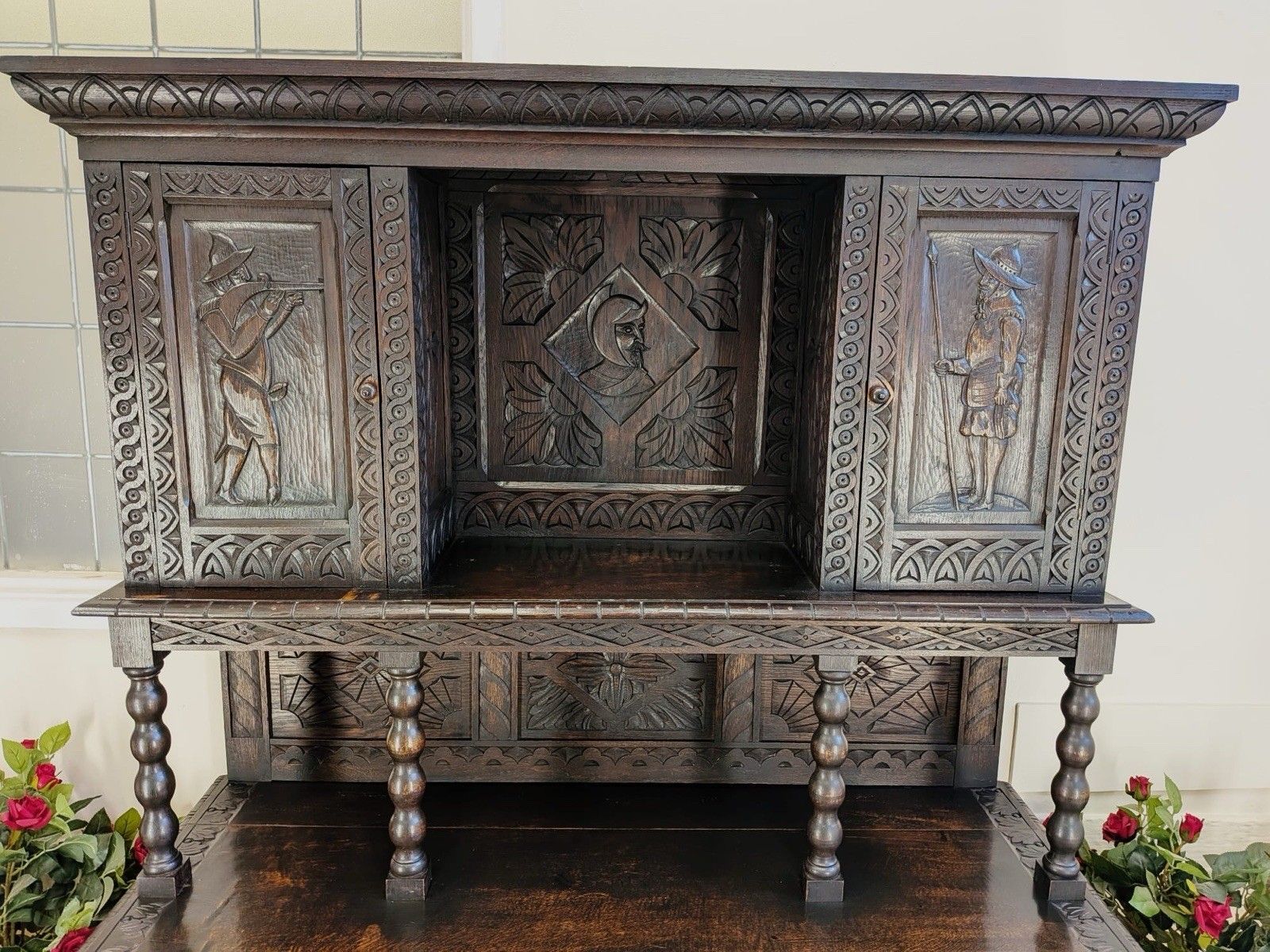 17th Century Style Solid Oak Tridarn Carved Court Cupboard Dresser