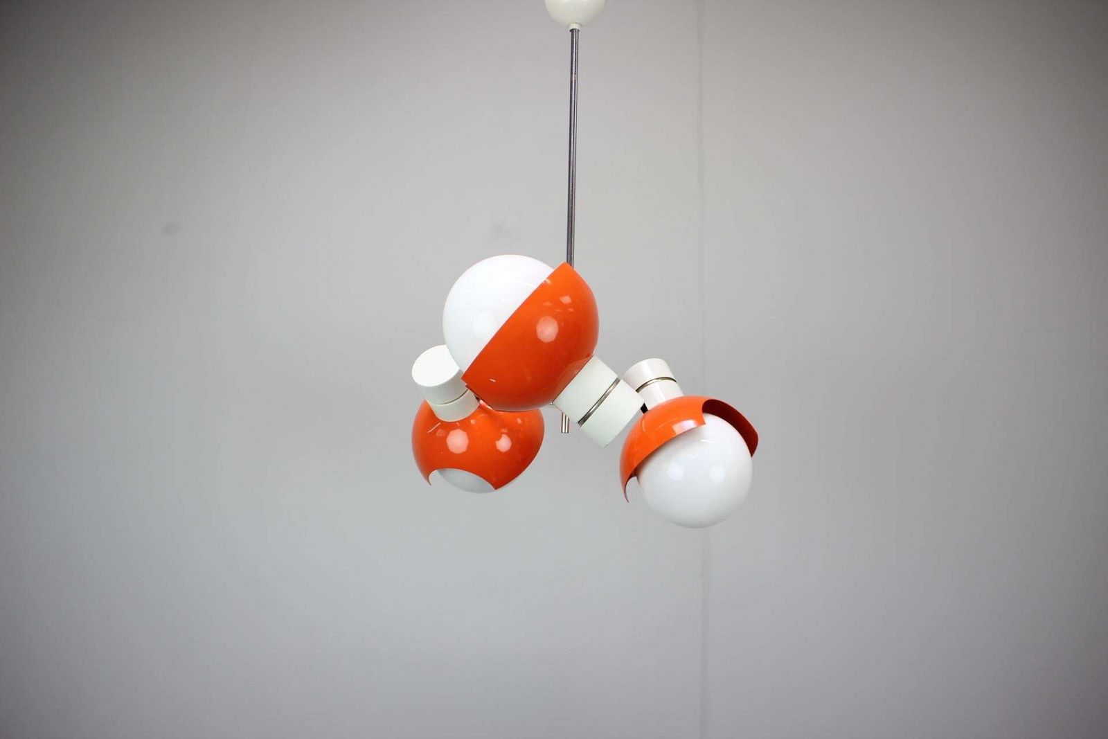 577.0 1970s Czechoslovak Napako Space Age Orange And Opaline Glass Chandelier photo