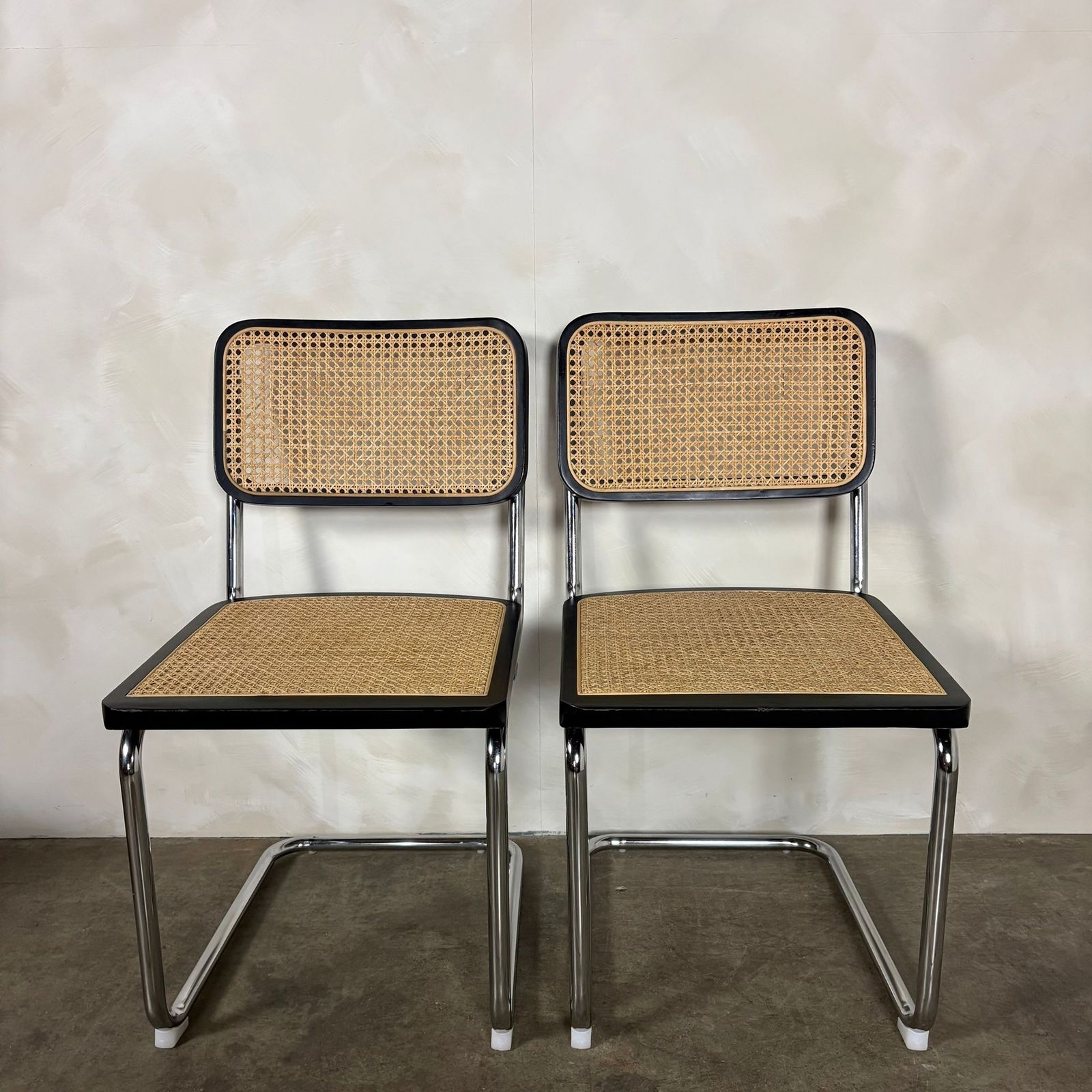 Four Black Cane Rattan Marcel Breuer Cesca Dining Chairs Mid Century Retro Mcm photo vinterior