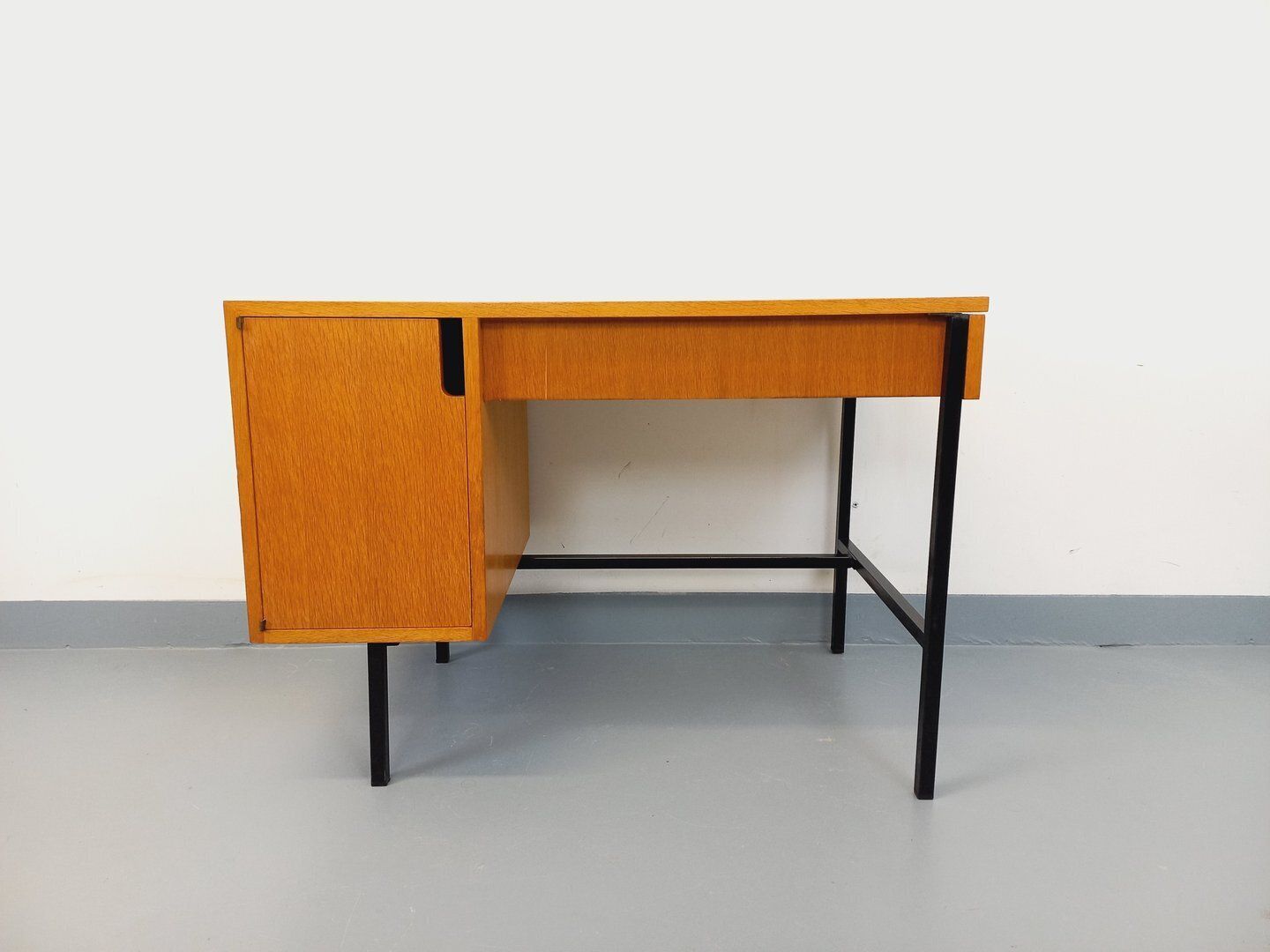 Jacques Hitier Modernist Desk In Oak And Metal photo 2028.0