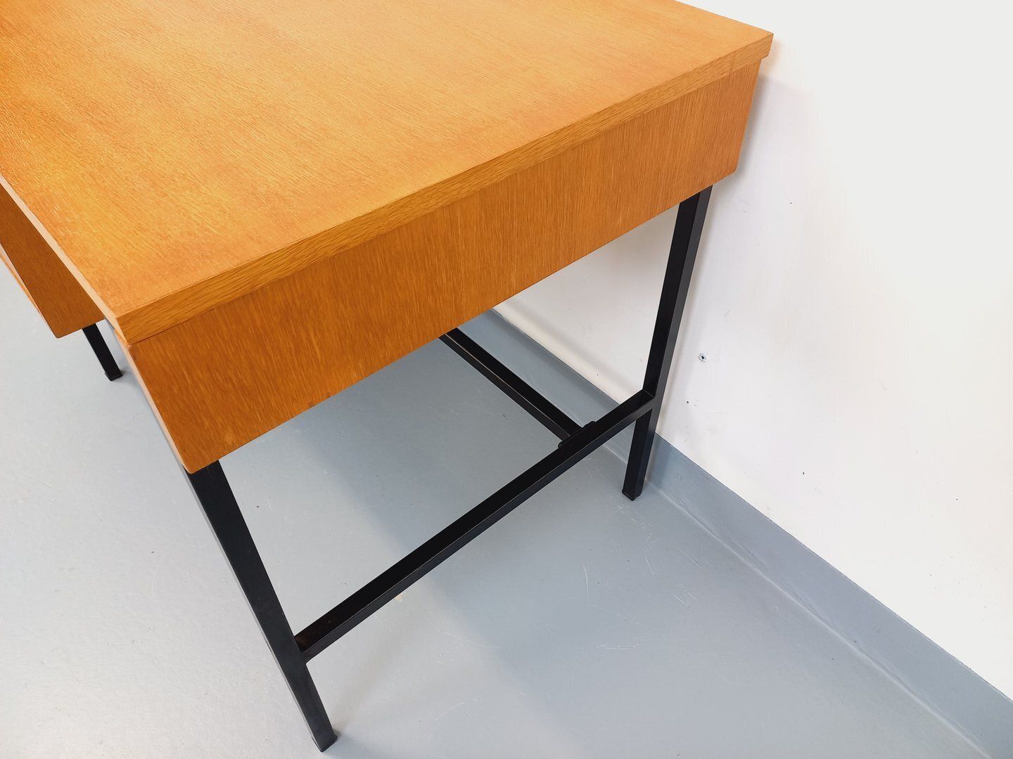 Jacques Hitier Modernist Desk In Oak And Metal photo vinterior