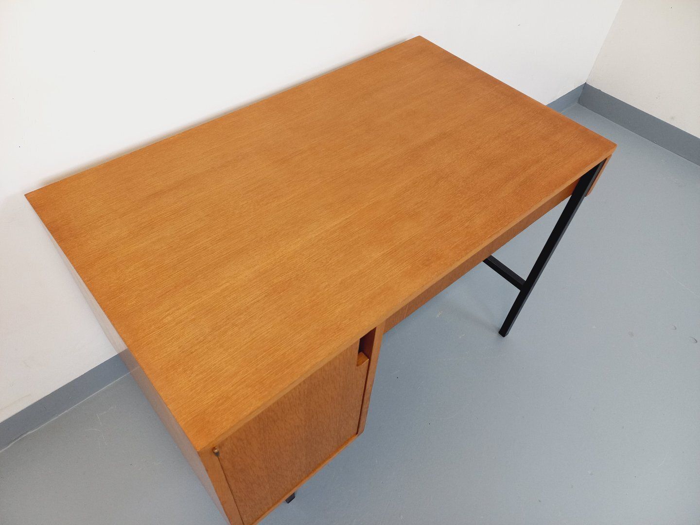 Jacques Hitier Modernist Desk In Oak And Metal photo vintage