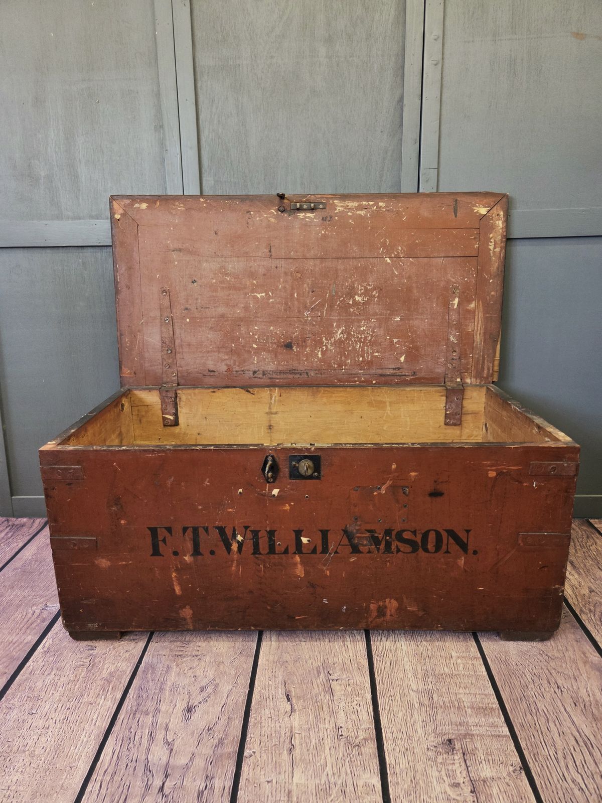 Early 20th Century Painted Pine Travel Chest photo buy