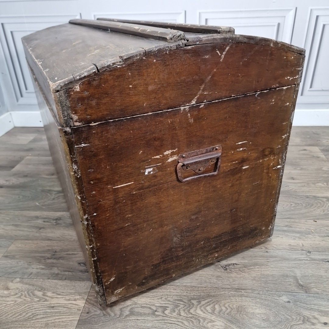 Furniture Antique Rustic Wooden Chest – Blanket Box / Trunk Metal Handles Dome Top Storage photo