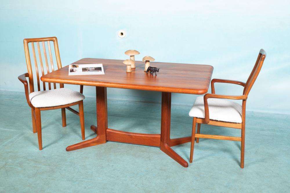 Deens Design Eettafel, Nagezien En Opgeknapt – Teak Eettafel Uit De Jaren Zestig. photo Meubels
