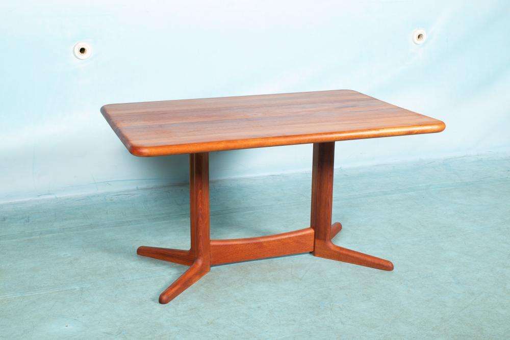 photo furniture Deens Design Eettafel, Nagezien En Opgeknapt – Teak Eettafel Uit De Jaren Zestig.