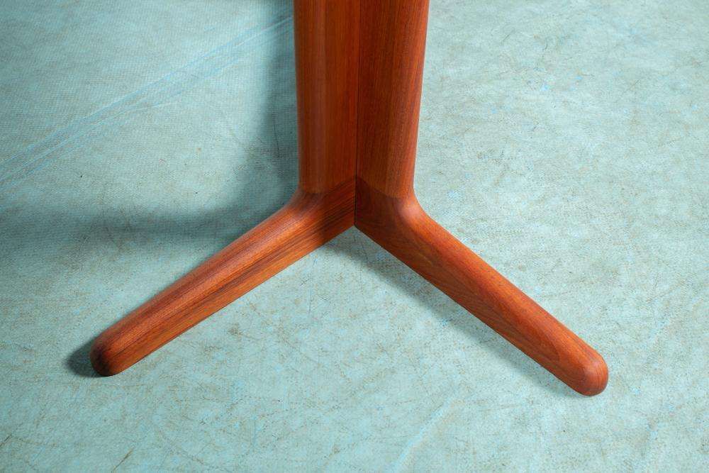photo buy Deens Design Eettafel, Nagezien En Opgeknapt – Teak Eettafel Uit De Jaren Zestig.