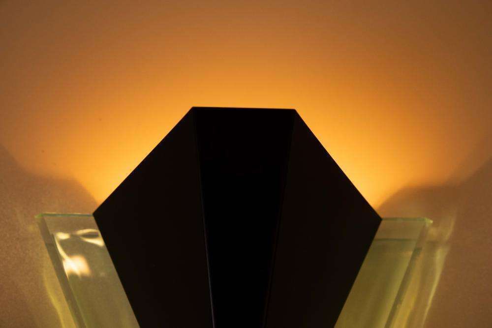 photo vinterior Minimalist Wall Lamp 80s Postmodern Light Scone