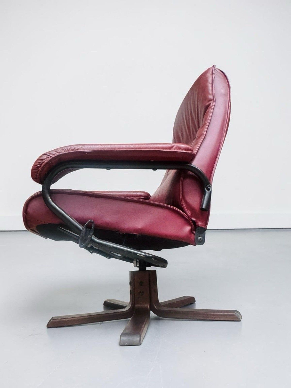 photo furniture Danish Unico Leather Armchair And Matching Footstool Mid Century Rero C1970s