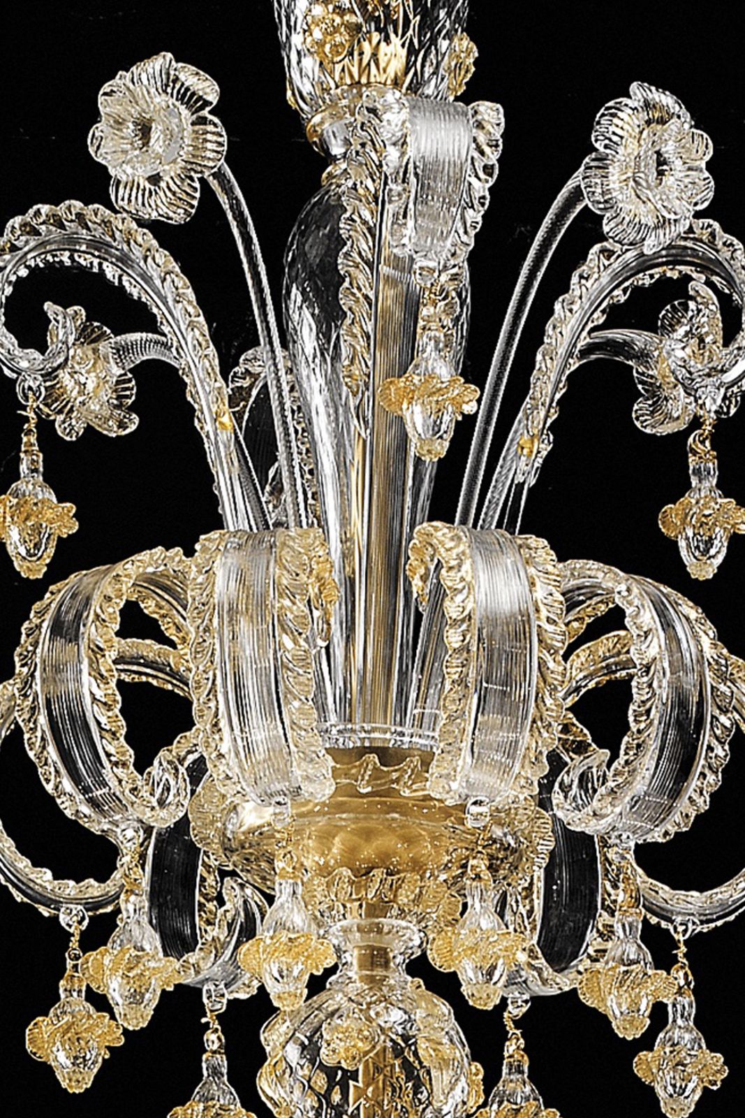 Huge Imperial Venetian "Rigadin" Murano Glass Chandelier With Gold Trimming photo 38781.0