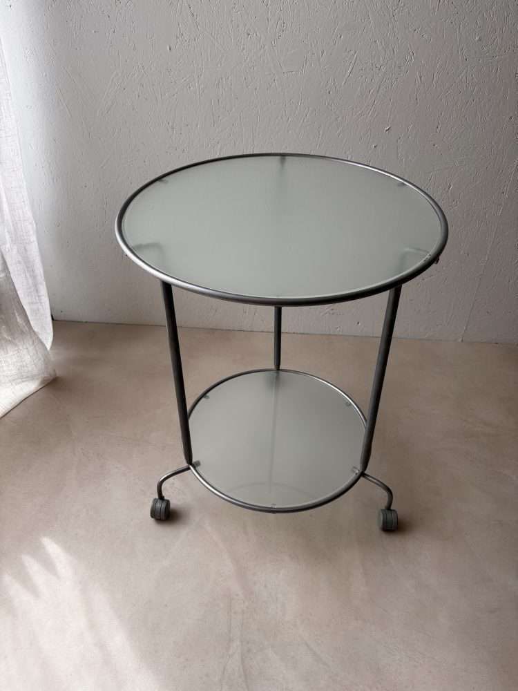 Ikea Tweelaags Serveerwagen Met Glas photo for sale