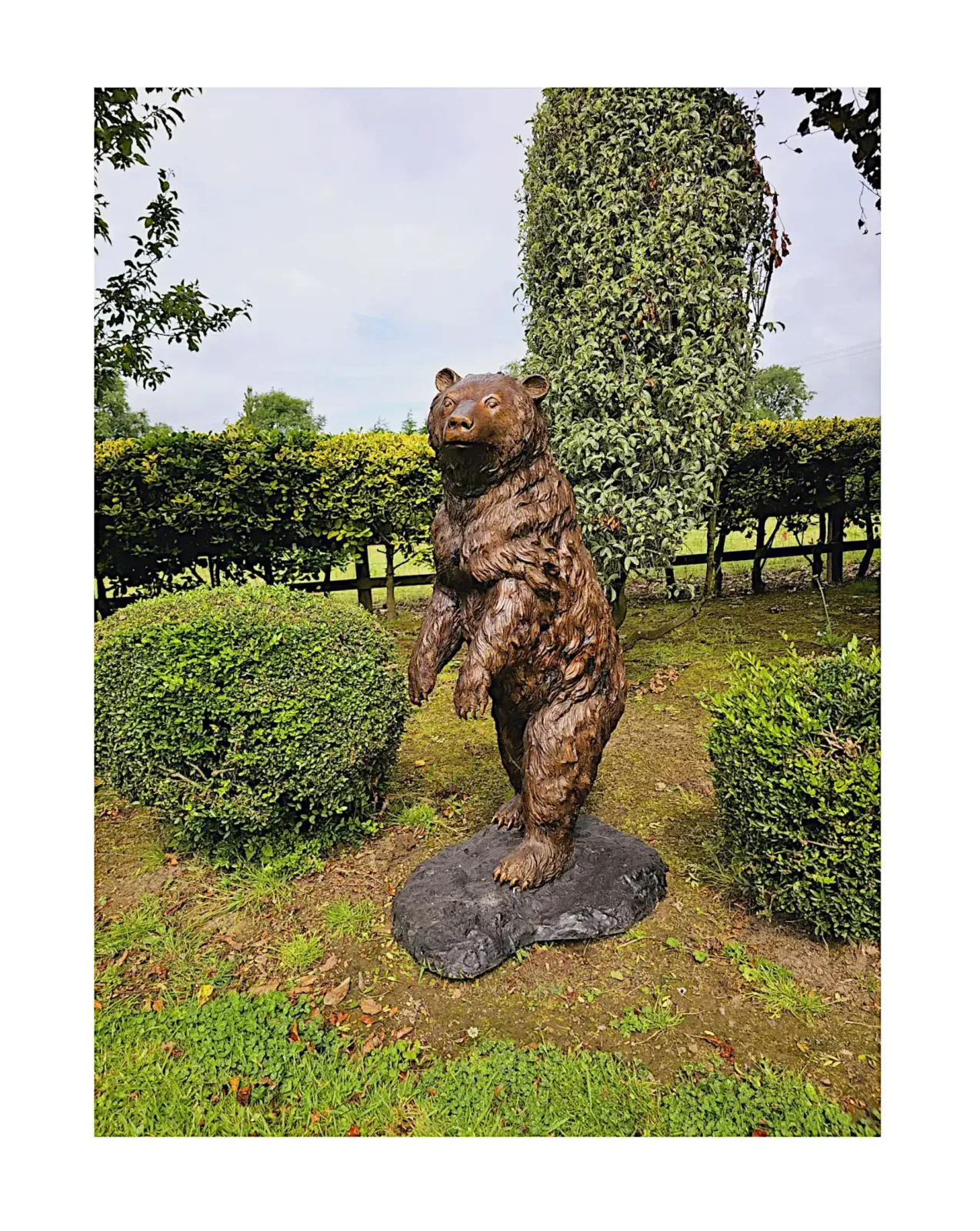 A Very Fine Bronze Animalier Garden Sculpture Of A Bear