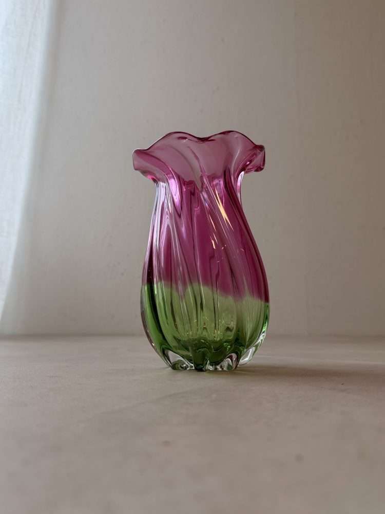 Italiaans Mondgeblazen Vaas Roze Groen, Jaren 1960 photo for sale