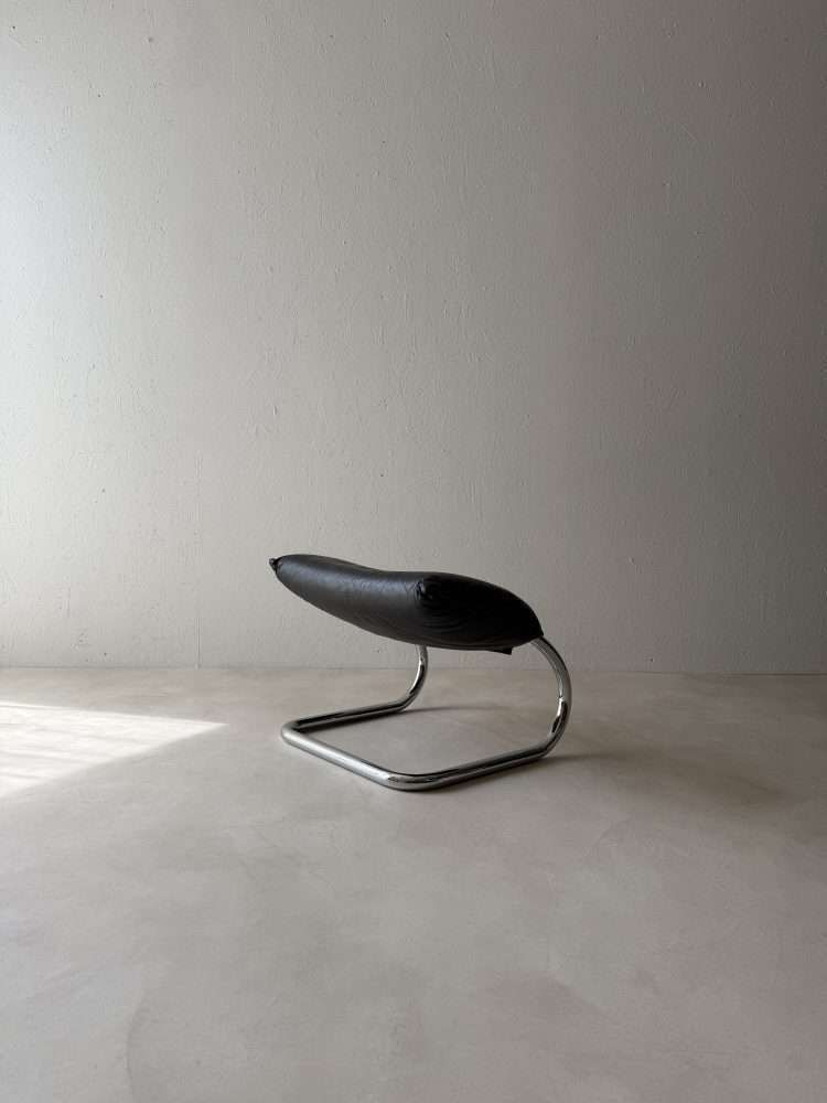 Zwitserse Lounge Fauteuil Met Ottoman – Robert Haussmann, Jaren 1980 photo buy