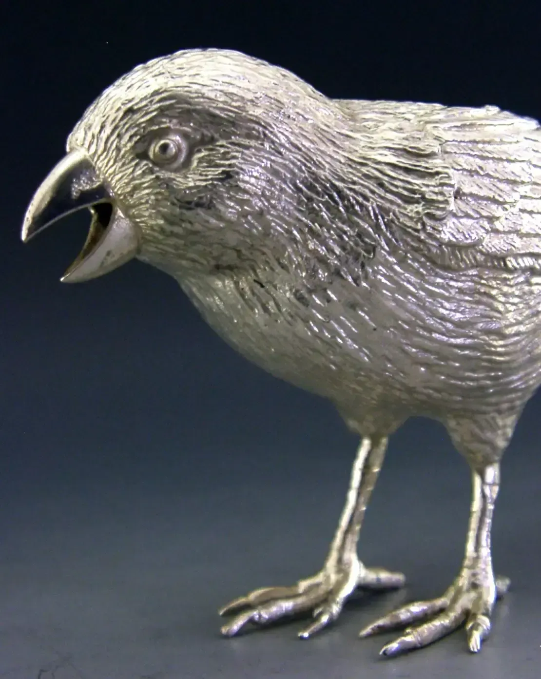 Beautiful Life Size Solid Sterling Silver Bird Figure 1979 Animal 112g Finch?