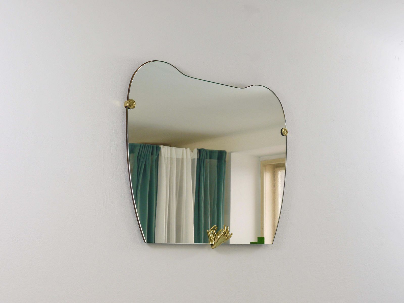Scultpural Brass Hand Mid Century Wall Mirror, Italy, 1950s photo vintage
