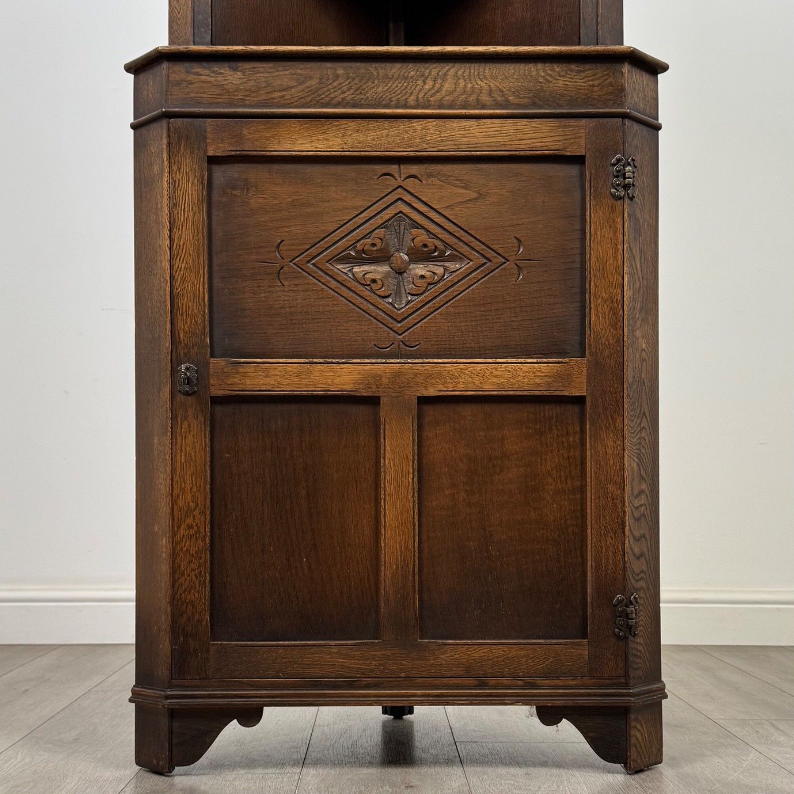 Antique 20th Century Corner Cabinet In Oak ( Af 5589 ) photo 425.0