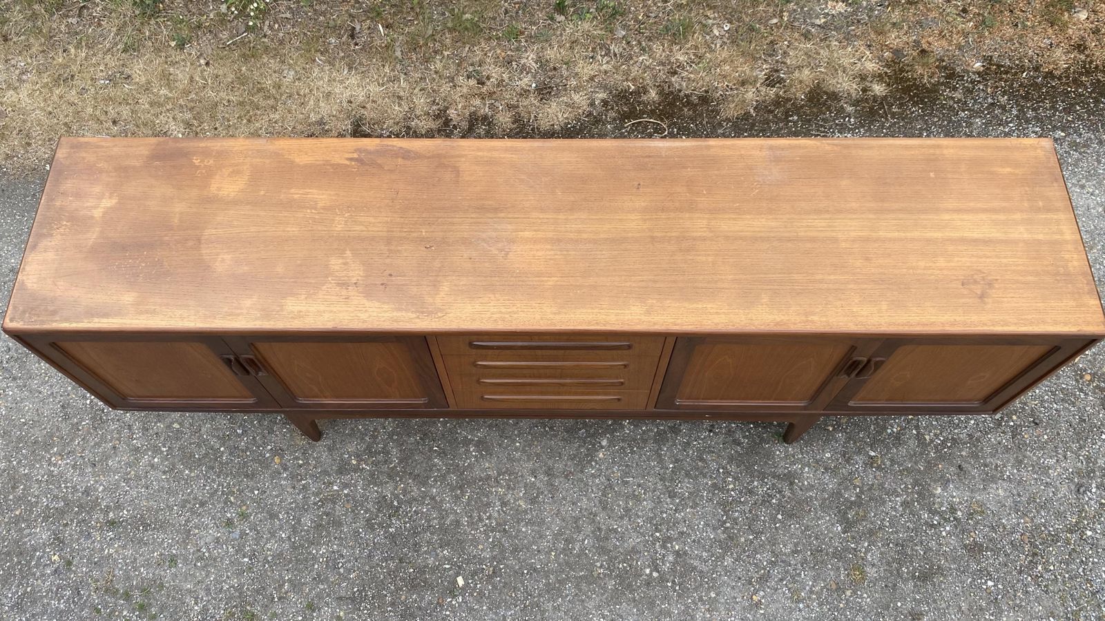 photo vintage Matched Pair Of G Plan Mid Century Modern Blonde Fresco Sideboards By Gomme