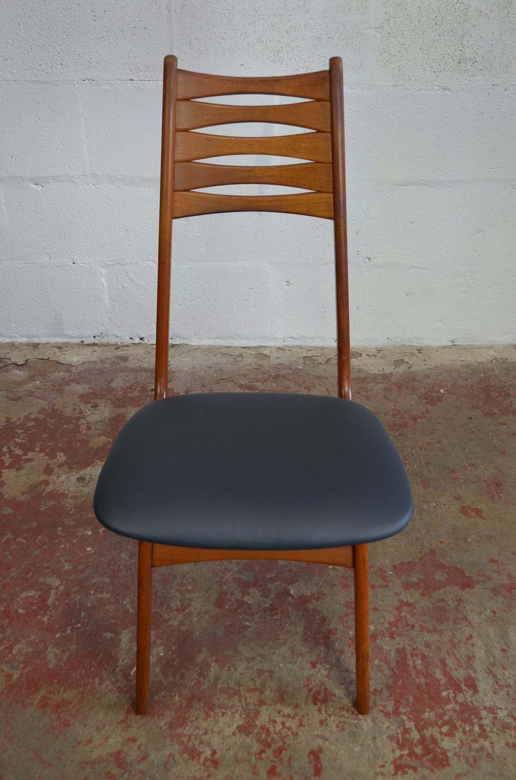 A Set Of Six Boltinge Stolefabrik Dining Chairs. photo vinterior
