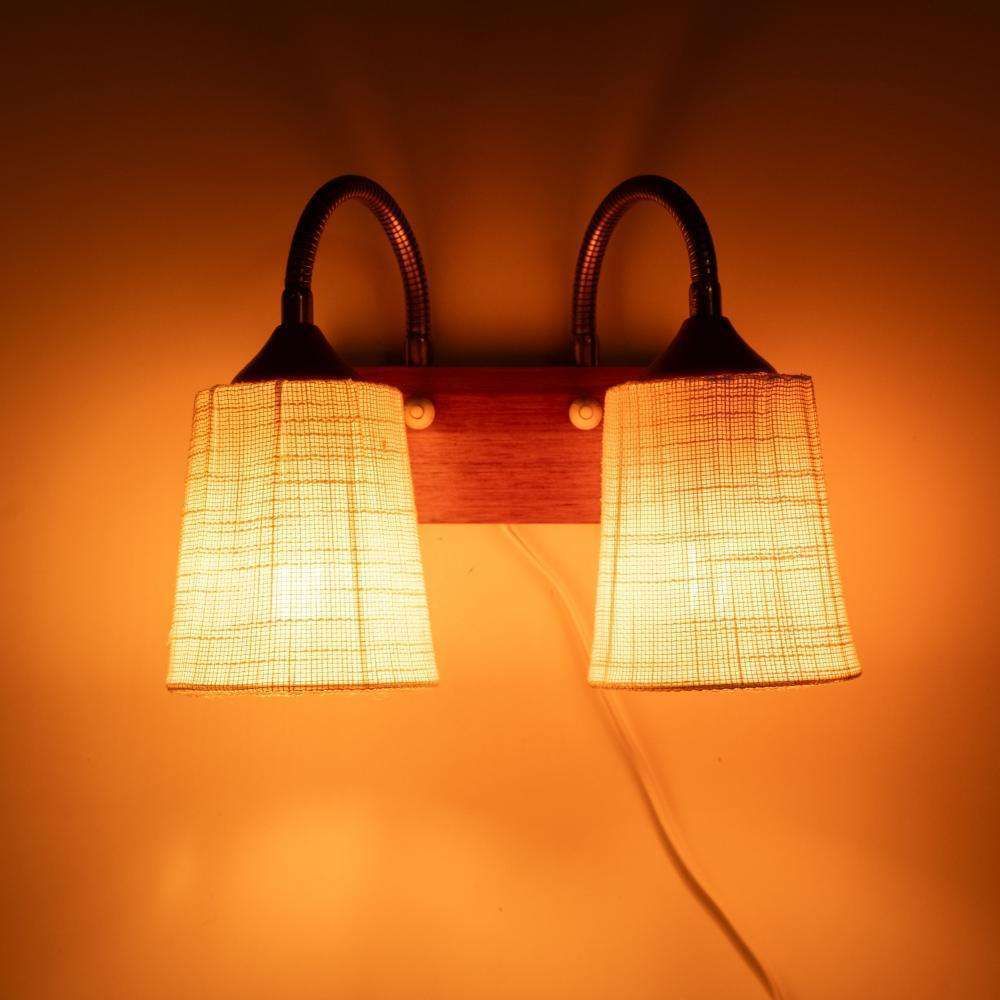 photo vinterior Vintage Teak Wall Lamp Bedside Wall Lamp Sweden 60s