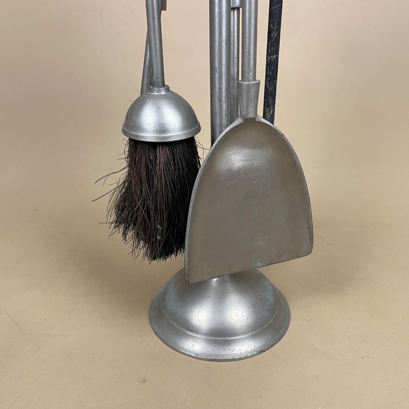 Antique Silver Metal Fireside Tools Stand Vintage Companion Set Fireplace Fireside Fire Farmhouse Cottage Four Piece 4 Round Base. photo vinterior