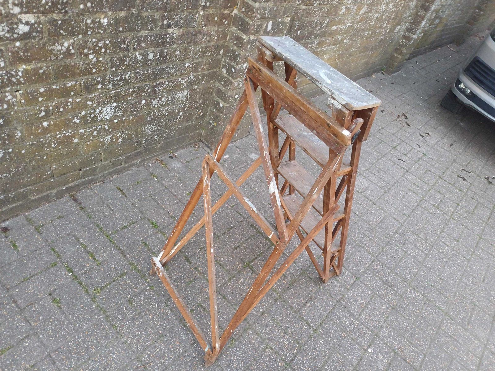 Home Decor Antique Wooden Step Ladder Early 20th Century Pine Stand Rustic Shelving Display Clothes Rack Shabby Chic Folding Decor photo