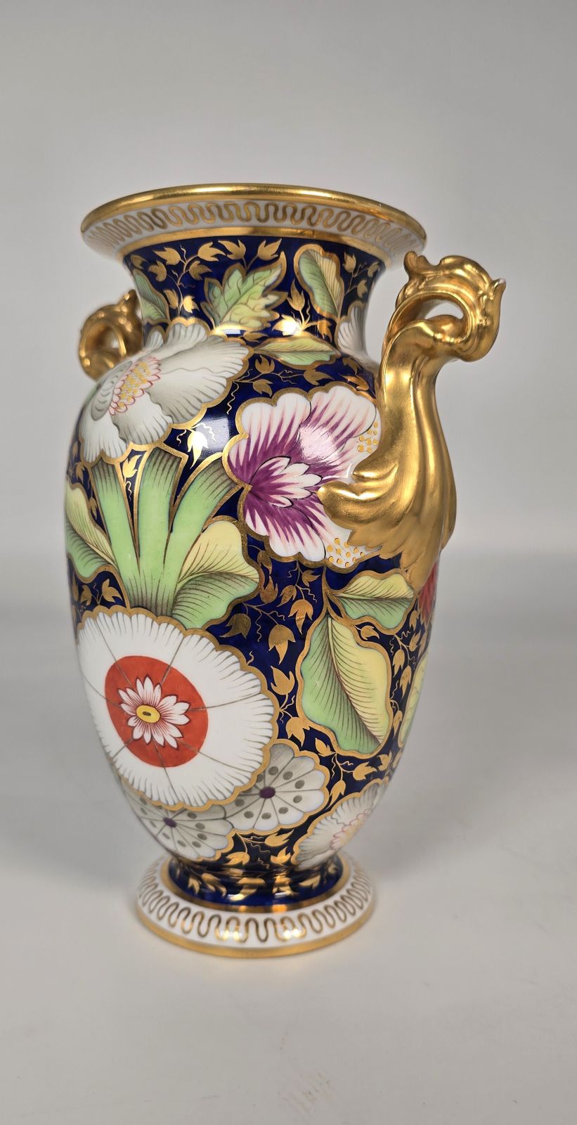 19th Century Hand Painted Spode China Vase Circa 1890, English photo vinterior