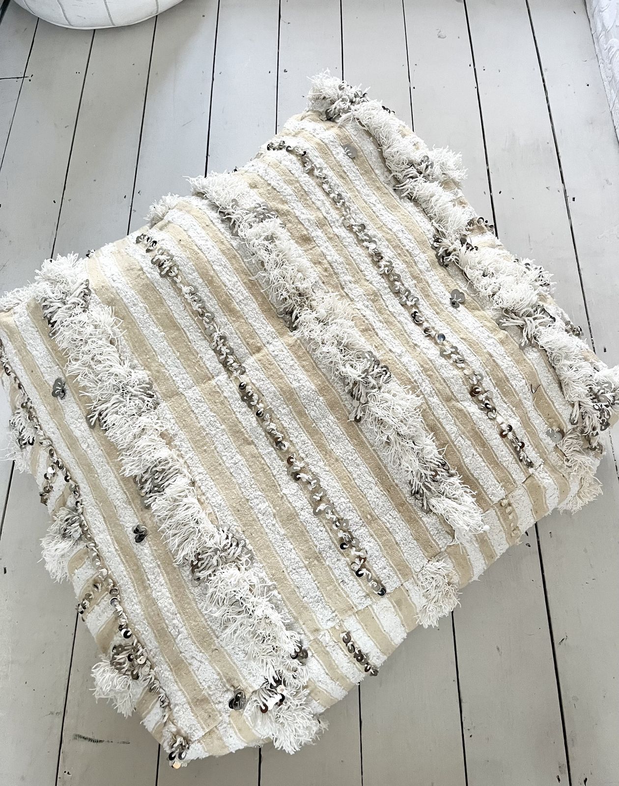 270.0 Moroccan Handira Pouf Xl Vintage Berber Carpet Pouf Handmade Pouf Ottoman Square Pouf photo