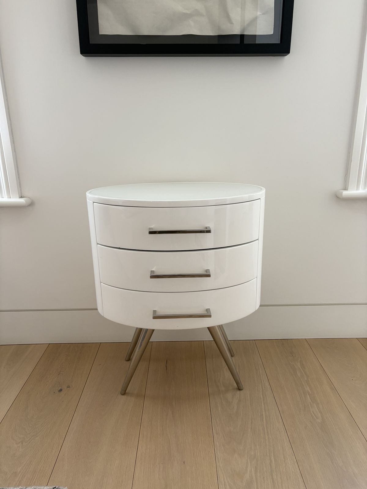 Pair Of Kelly Hoppen Diaz Nightstands / Bedside Tables – High Gloss White photo Furniture