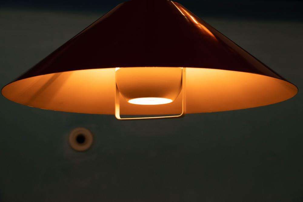 227.0 Vintage Deens Design Hanglamp, Horn Minimalist Pendant Jaren 1970 photo
