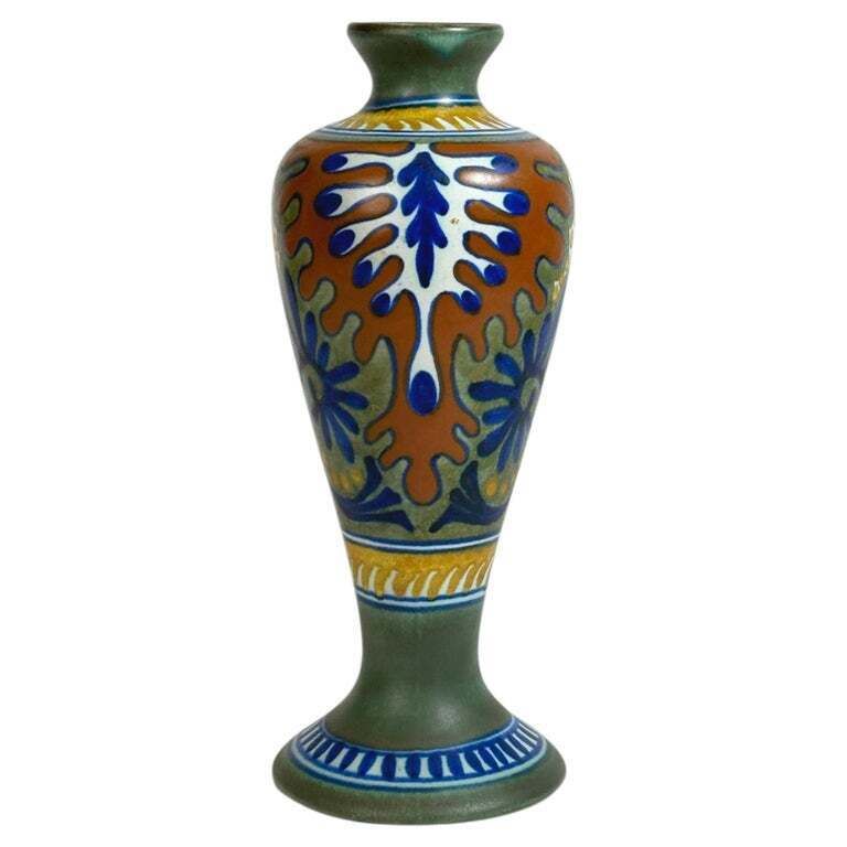 Dutch Gouda Vase, Rhodian Pattern, Art Nouveau Style, Holland 1930s