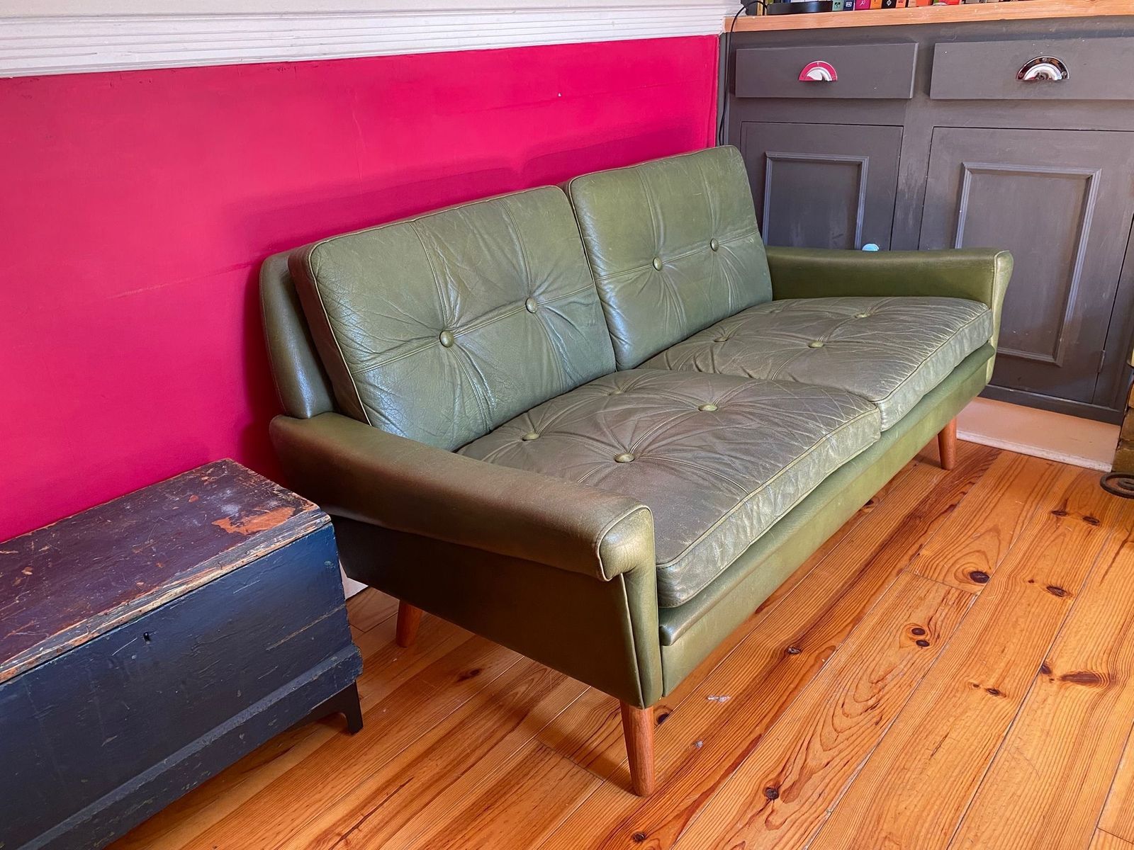 Vintage 1960s Svend Skipper Olive Green Leather Two Seater Sofa photo furniture