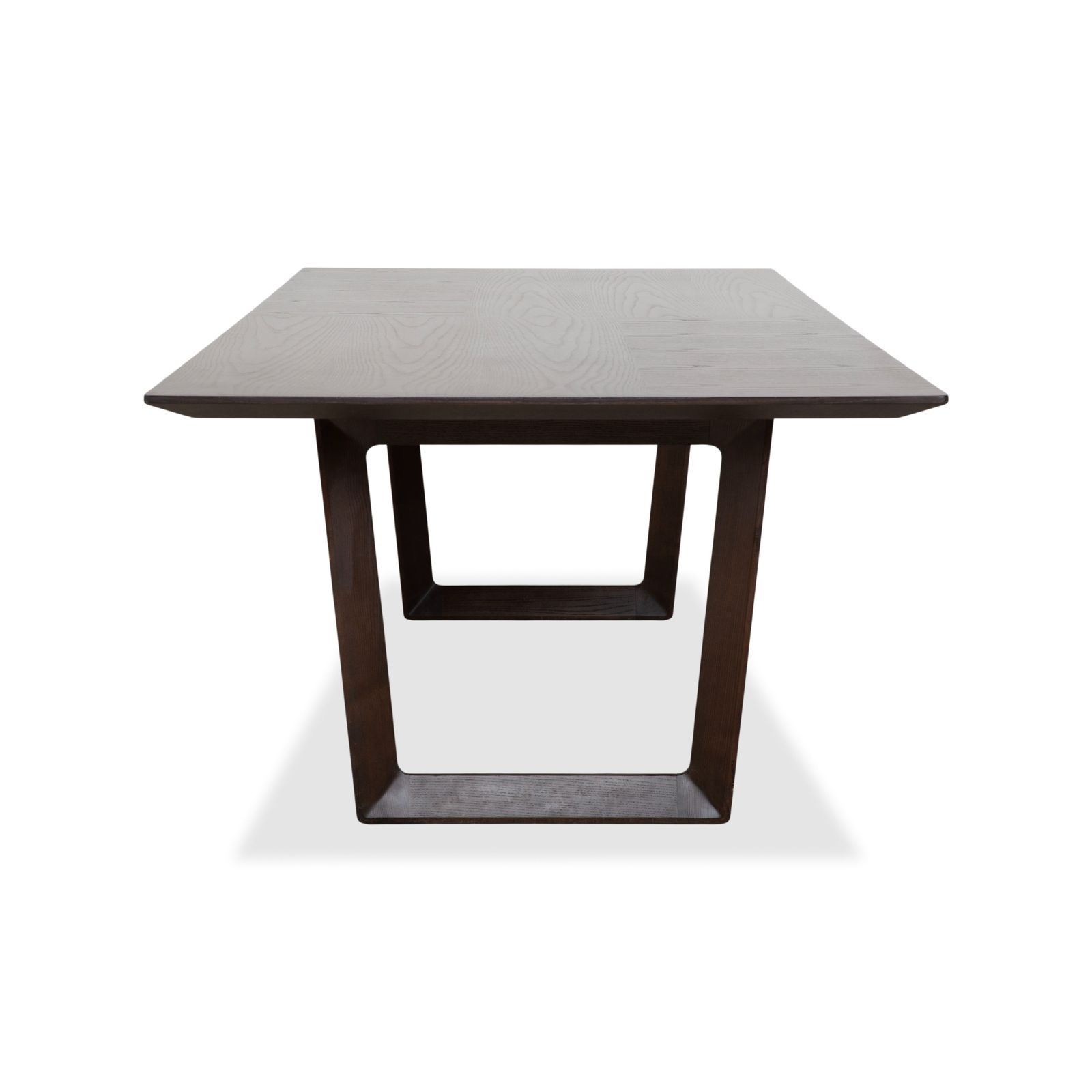 Mobilier Table à manger Poltrona Frau en bois, brun foncé photo