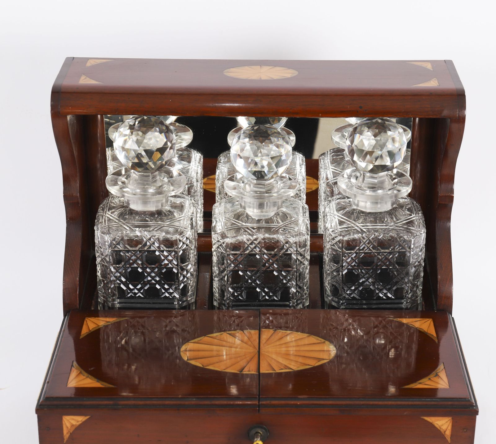 Antique Satin Wood Inlaid Three Cut Crystal Decanter Tantalus & Games 19th C photo vinterior
