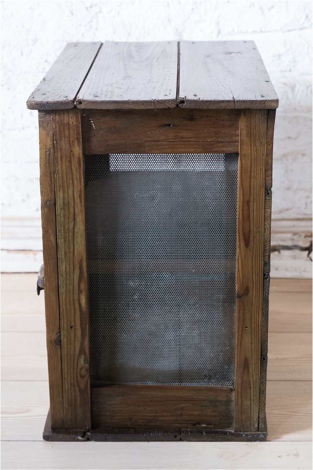 Furniture 19th Century Pine Food Safe Cupboard (966) photo