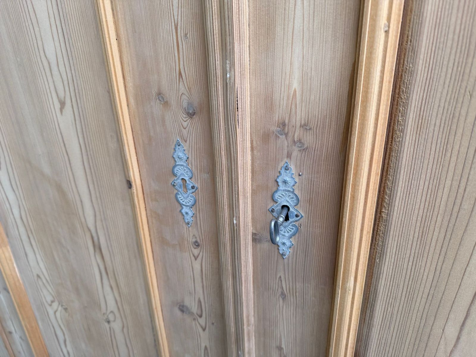 A Low Cottage Georgian Pine Knockdown Wardrobe To Paint/Wax photo Furniture