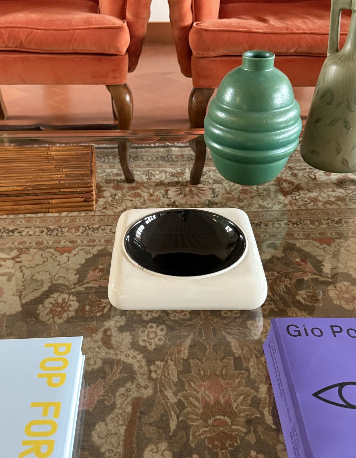 Space Age Black And White Ceramic Ashtray / Vide Poche, Italy 1970s photo vinterior
