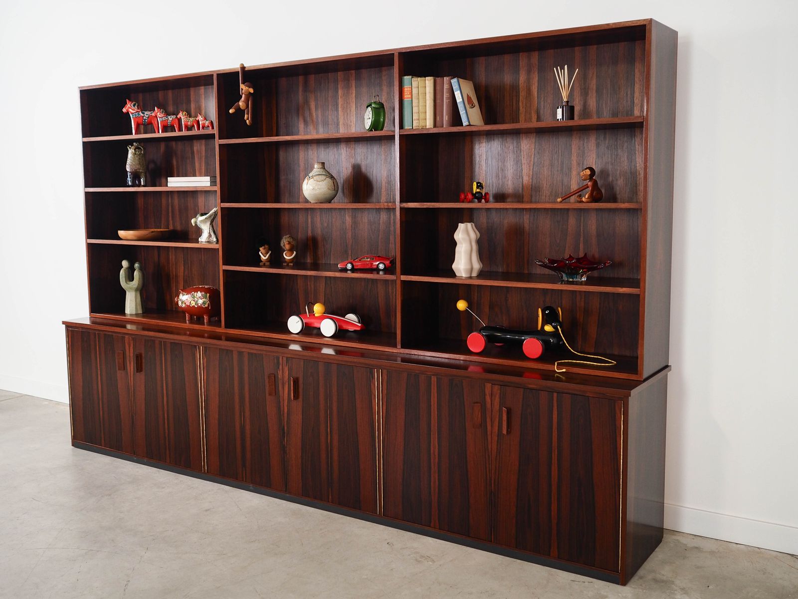 Vintage Boekenkast, Deens Design, Jaren 1970, Gemaakt In Denemarken photo for sale