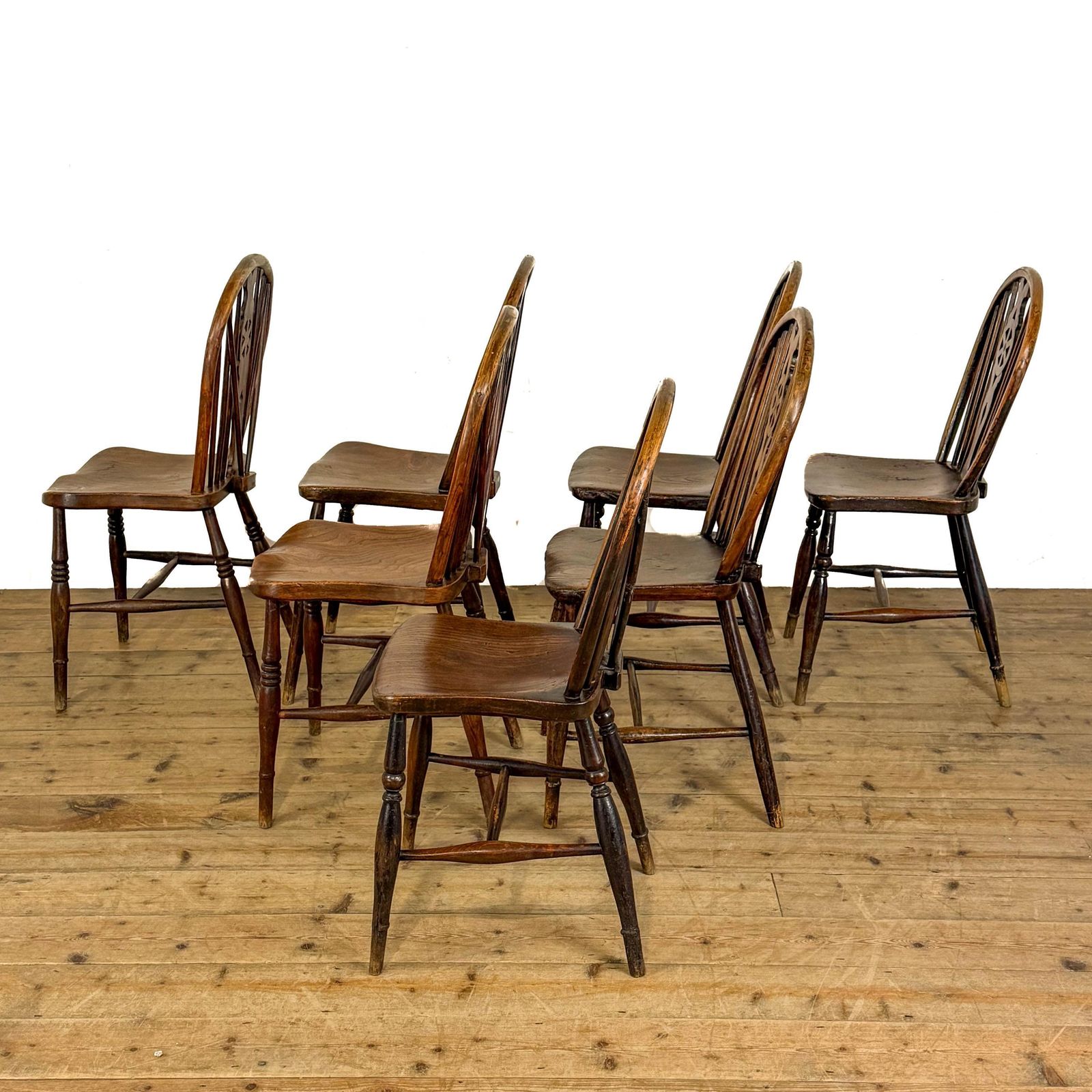 Antique Set Of Seven Wheelback Kitchen Chairs | Kitchen Chairs | Dining Chairs | Oak Antiques | Farmhouse Seating photo for sale